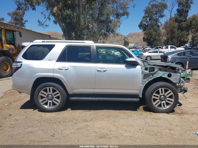 JTEZU5JR5G5110539 Toyota 4RUNNER SR5