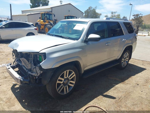 JTEZU5JR5G5110539 Toyota 4RUNNER SR5