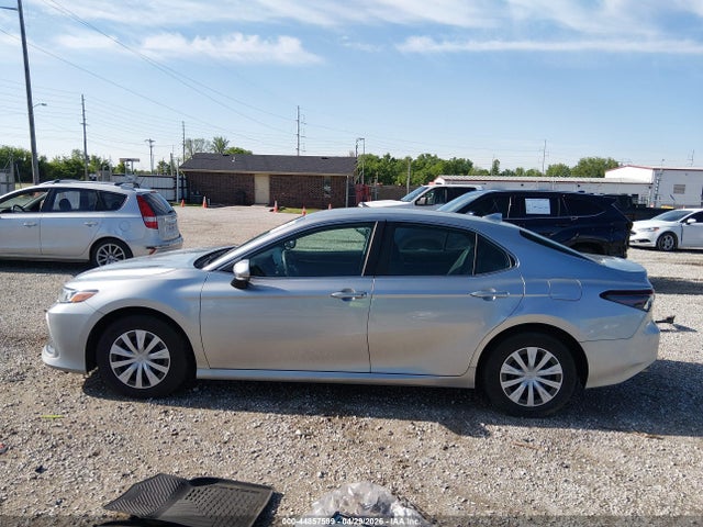 Продажа на аукционе авто 2024 Toyota Camry Hybrid Le, vin: 4T1C31AK2RU621221, номер лота: 44857599