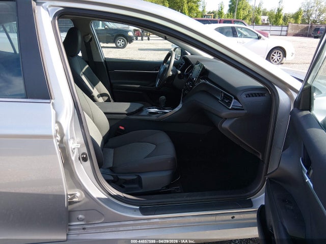 Продажа на аукционе авто 2024 Toyota Camry Hybrid Le, vin: 4T1C31AK2RU621221, номер лота: 44857599