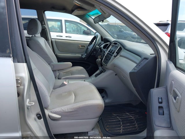 2005 Toyota Highlander მანქანა იყიდება აუქციონზე, vin: JTEGD21A850120718, აუქციონის ნომერი: 44857608