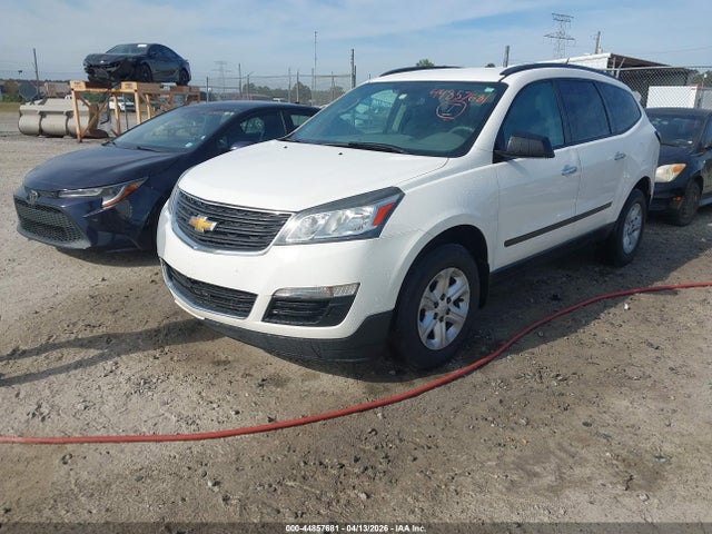 Chevrolet Traverse Ls 2014 1GNKRFED3EJ208847 Image 2
