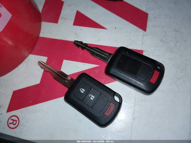 JA4AP3AU6GZ050016 Mitsubishi Outlander Sport 2.0 Es