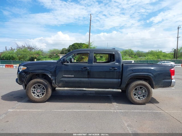 Auction sale of the 2016 Toyota Tacoma Sr5, vin: 5TFAX5GNXGX072520, lot number: 44857697