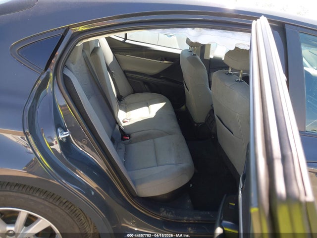 4T1DAACK5SU506237 Toyota CAMRY LE
