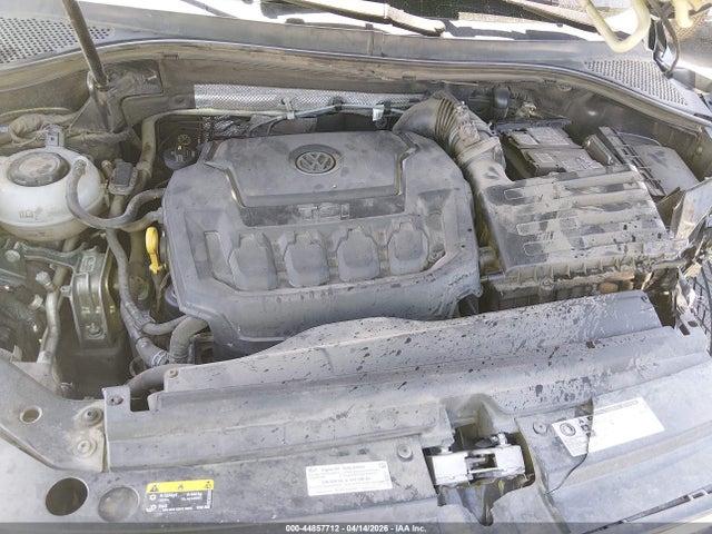 3VV3B7AX1LM036536 Volkswagen Tiguan 2.0t Se/2.0t Se R-line Black/2.0t Sel