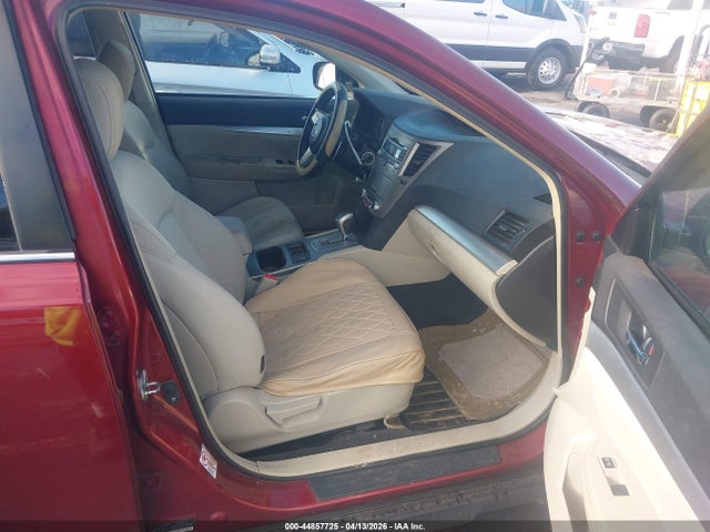 44857725 :رقم المزاد ، 4S4BRCCC2B3359708 vin ، 2011 Subaru Outback 2.5i Premium مزاد بيع