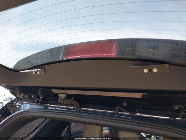 1FM5K8B8XHGE14192 Ford Explorer