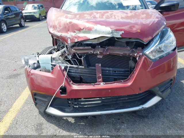 3N1CP5CU5JL525731 Nissan KICKS SV