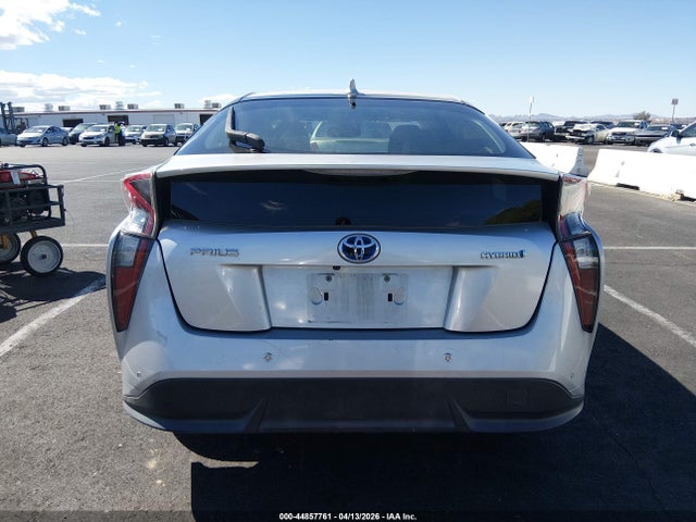 Toyota Prius Four Touring 2018 JTDKARFUXJ3551525 Image 17