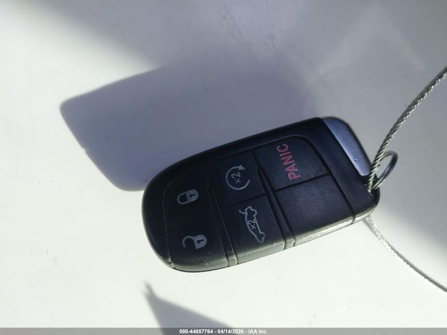 Продажа на аукционе авто 2016 Chrysler 300 300s, vin: 2C3CCABTXGH220368, номер лота: 44857764
