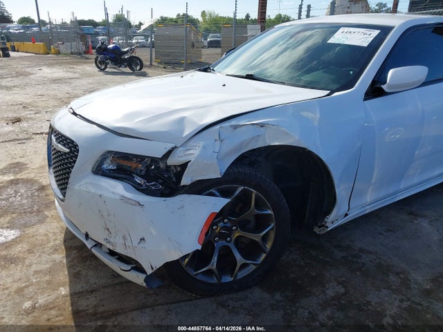 Продажа на аукционе авто 2016 Chrysler 300 300s, vin: 2C3CCABTXGH220368, номер лота: 44857764