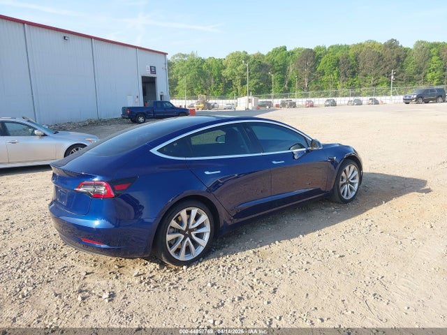 Продаж на аукціоні авто 2018 Tesla Model 3 Long Range/mid Range, vin: 5YJ3E1EA5JF108963, номер лоту: 44857769