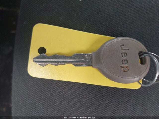 1C4BJWDG7FL730267 Jeep Wrangler Unlimited Sport