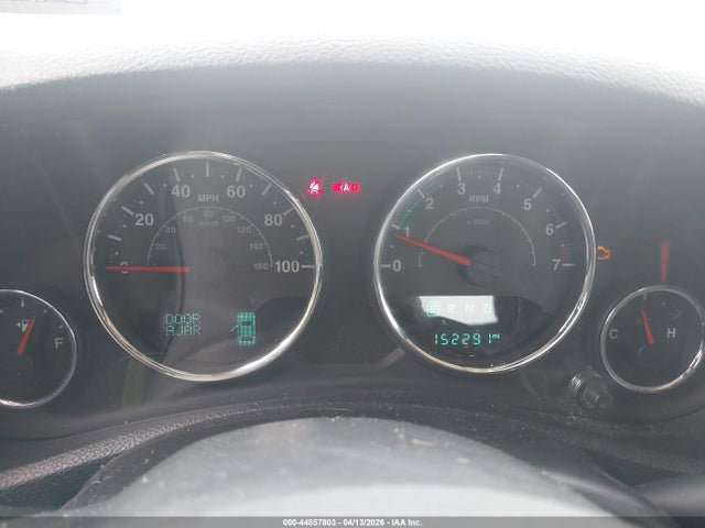1C4BJWDG7FL730267 Jeep Wrangler Unlimited Sport