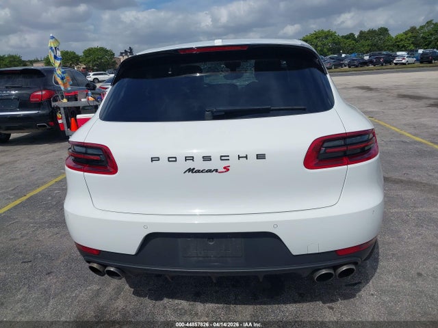 44857826 :رقم المزاد ، WP1AB2A59FLB52630 vin ، 2015 Porsche Macan S مزاد بيع