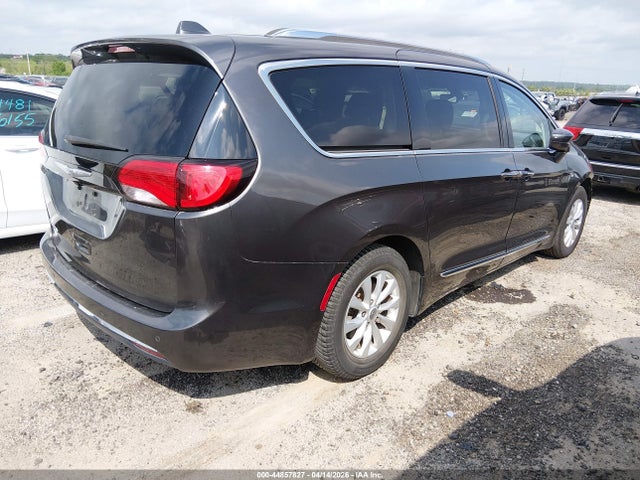 Продажа на аукционе авто 2019 Chrysler Pacifica Touring L, vin: 2C4RC1BG6KR700726, номер лота: 44857827