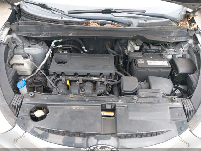 2012 HYUNDAI TUCSON KM8JUCACXCU424524 Photo 9