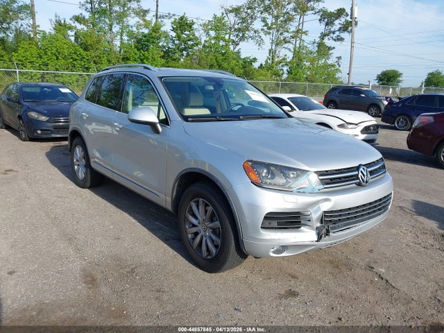 2012 VOLKSWAGEN TOUAREG WVGFK9BP0CD000317 Photo 0