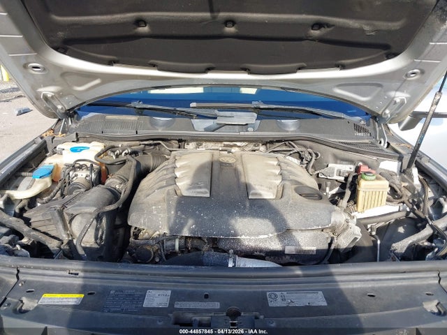 2012 VOLKSWAGEN TOUAREG WVGFK9BP0CD000317 Photo 9