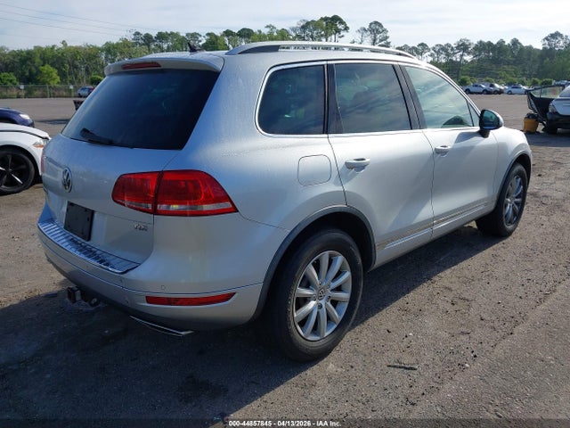 2012 VOLKSWAGEN TOUAREG WVGFK9BP0CD000317 Photo 3