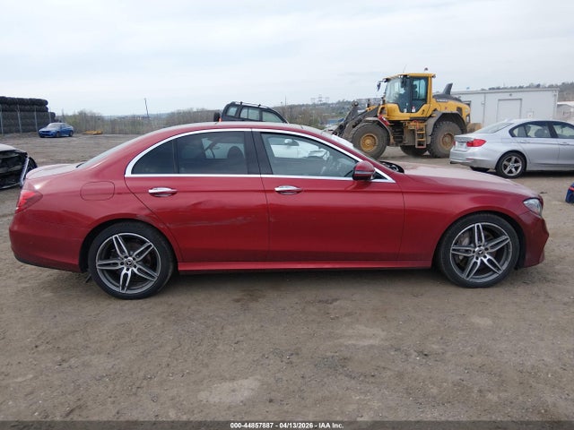 44857887 :رقم المزاد ، WDDZF4KB3KA592315 vin ، 2019 Mercedes-benz E 300 4matic مزاد بيع