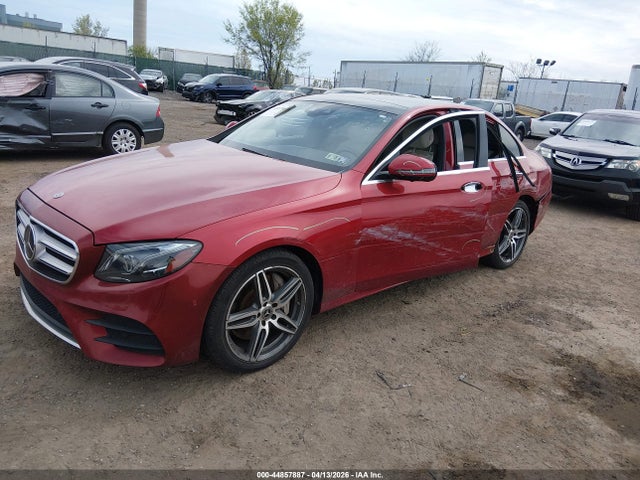 44857887 :رقم المزاد ، WDDZF4KB3KA592315 vin ، 2019 Mercedes-benz E 300 4matic مزاد بيع