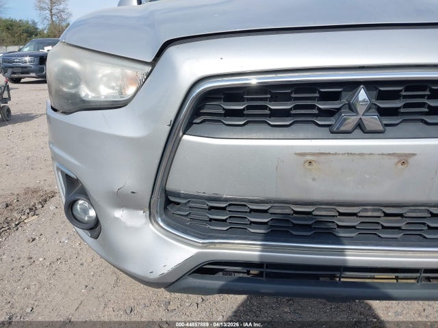 Продаж на аукціоні авто 2015 Mitsubishi Outlander Sport Es, vin: 4A4AP3AU4FE008884, номер лоту: 44857889