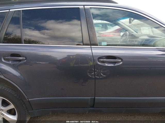 2014 Subaru Outback 2.5i Limited მანქანა იყიდება აუქციონზე, vin: 4S4BRCLC1E3315588, აუქციონის ნომერი: 44857901