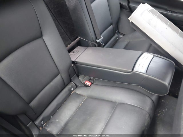 44857930 :رقم المزاد ، WBASP2C52BC337355 vin ، 2011 Bmw 535i Gran Turismo Xdrive مزاد بيع