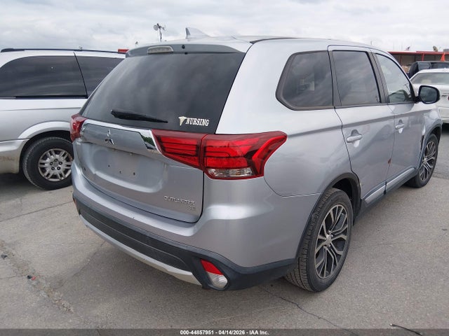 Продаж на аукціоні авто 2017 Mitsubishi Outlander Se, vin: JA4AD3A34HZ007229, номер лоту: 44857951