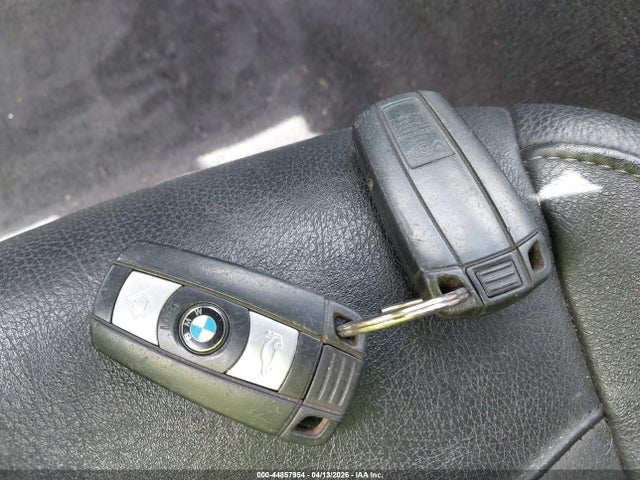 2011 Bmw 328i მანქანა იყიდება აუქციონზე, vin: WBAPH7C54BE677952, აუქციონის ნომერი: 44857954