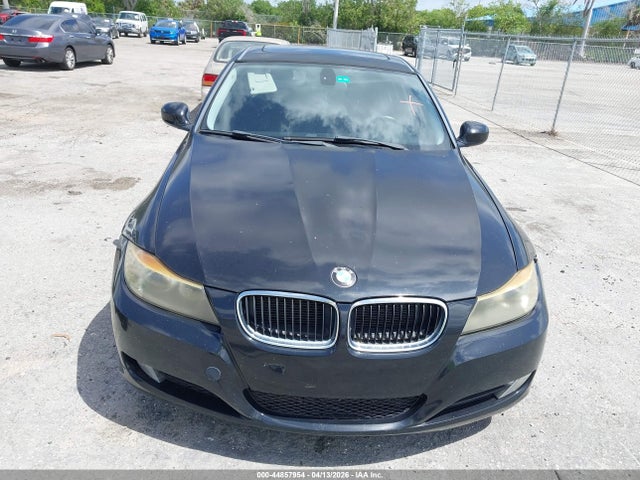 2011 Bmw 328i მანქანა იყიდება აუქციონზე, vin: WBAPH7C54BE677952, აუქციონის ნომერი: 44857954
