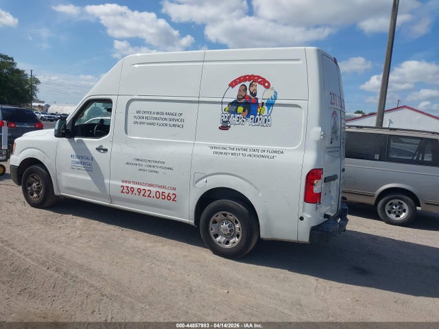 44857983 :رقم المزاد ، 1N6AF0LY4HN803751 vin ، 2017 Nissan Nv Cargo Nv3500 Hd Sv V8 مزاد بيع