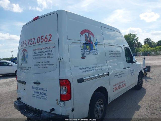 44857983 :رقم المزاد ، 1N6AF0LY4HN803751 vin ، 2017 Nissan Nv Cargo Nv3500 Hd Sv V8 مزاد بيع