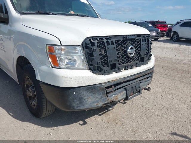 44857983 :رقم المزاد ، 1N6AF0LY4HN803751 vin ، 2017 Nissan Nv Cargo Nv3500 Hd Sv V8 مزاد بيع