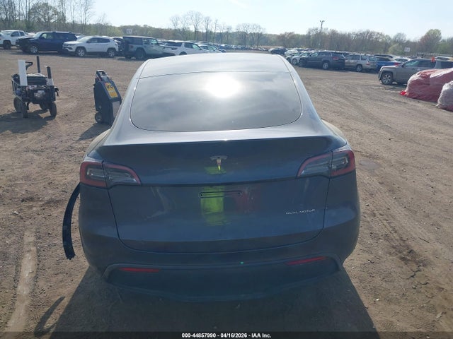 2023 Tesla Model Y Awd/long Range Dual Motor All-wheel Drive მანქანა იყიდება აუქციონზე, vin: 7SAYGDEE5PA045649, აუქციონის ნომერი: 44857990