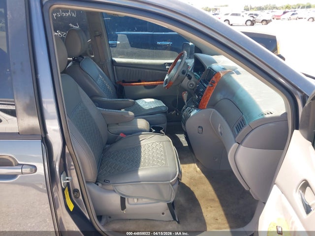 2009 TOYOTA SIENNA 5TDZK22C99S266602 Photo 4