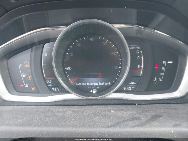 2016 VOLVO XC70 YV4612NX3G1267109 Photo 6