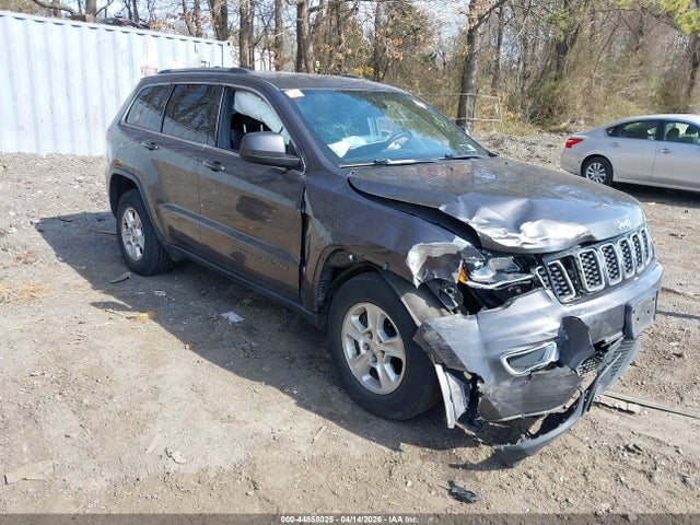Продажа на аукционе авто 2017 Jeep Grand Cherokee Laredo 4x4, vin: 1C4RJFAG8HC901002, номер лота: 44858025