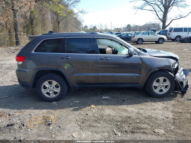 2017 Jeep Grand Cherokee Laredo 4x4 მანქანა იყიდება აუქციონზე, vin: 1C4RJFAG8HC901002, აუქციონის ნომერი: 44858025