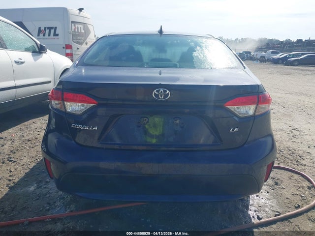 5YFEPMAE5NP288100 Toyota COROLLA LE