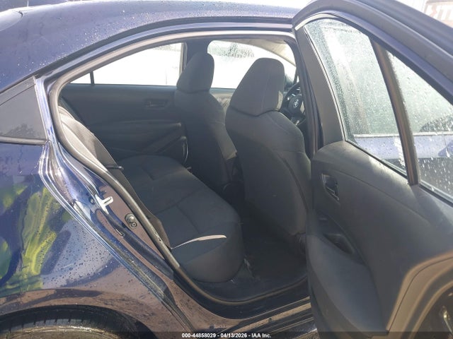 5YFEPMAE5NP288100 Toyota COROLLA LE