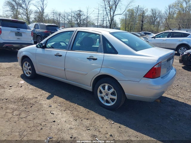2007 FORD FOCUS 1FAHP34N47W244303 Photo 2