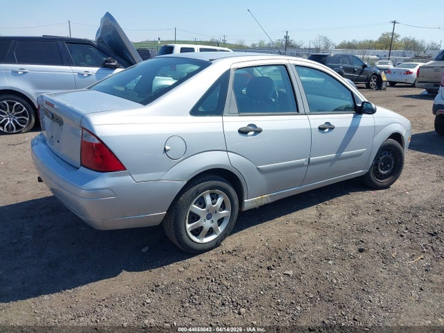 2007 FORD FOCUS 1FAHP34N47W244303 Photo 3