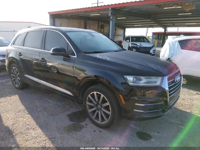 2017 AUDI Q7 WA1AAAF75HD017290
