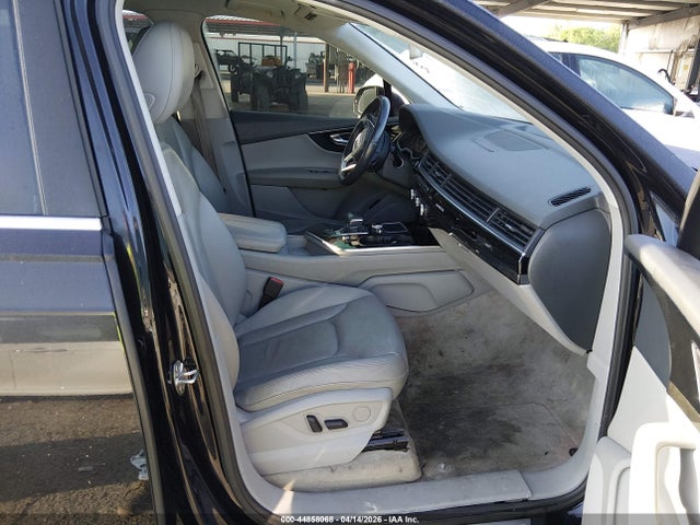 2017 AUDI Q7 WA1AAAF75HD017290 Photo 4