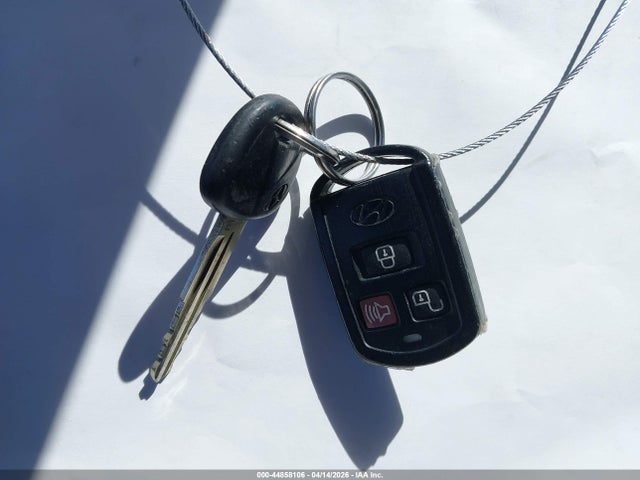 2005 Hyundai Santa Fe Gls/lx მანქანა იყიდება აუქციონზე, vin: KM8SC13E55U010726, აუქციონის ნომერი: 44858106