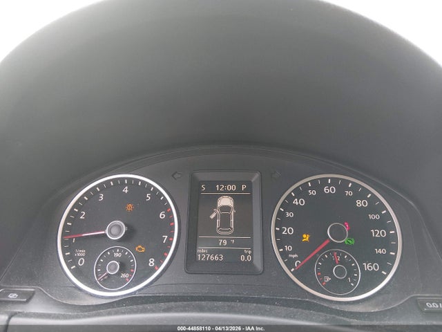 44858110 :رقم المزاد ، WVGAV7AX3BW502202 vin ، 2011 Volkswagen Tiguan Se مزاد بيع