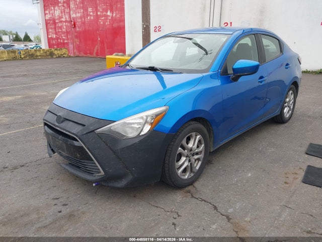 3MYDLBYV2HY157293 Toyota YARIS IA